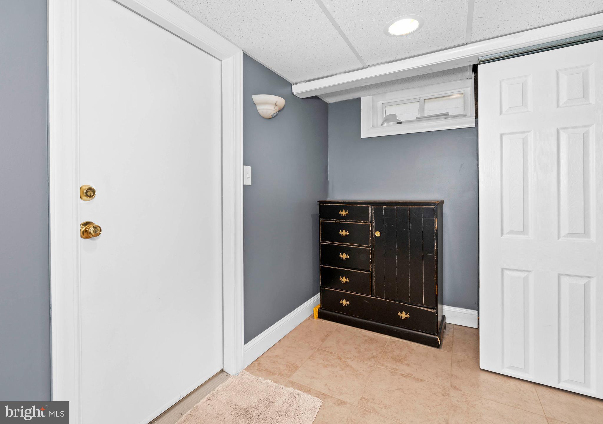 7 Rodman Road Elsmere, DE 19805 - Photo 30 of 35 Door to Unit 2