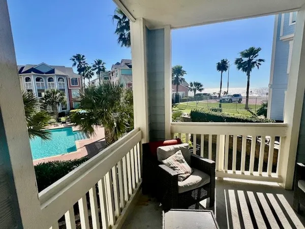 $2,300 | 7000 Seawall Boulevard, Unit 524, Galveston, TX 77551