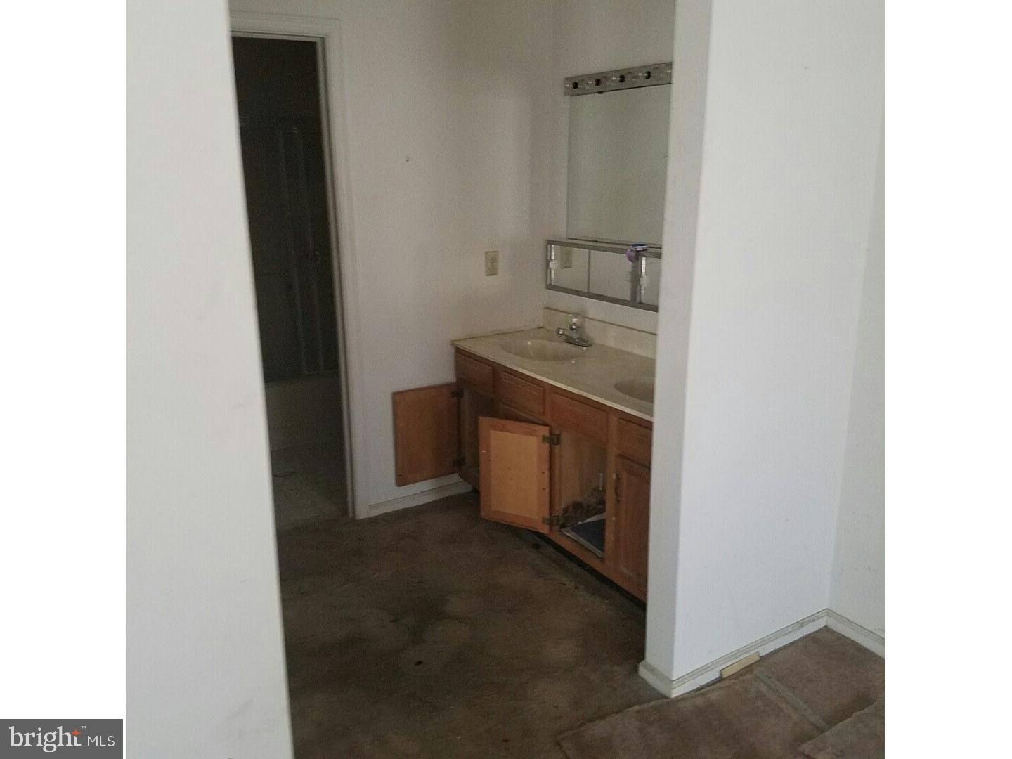 243 North 14th Street, Unit B Reading, PA 19604 - Photo 6 of 9