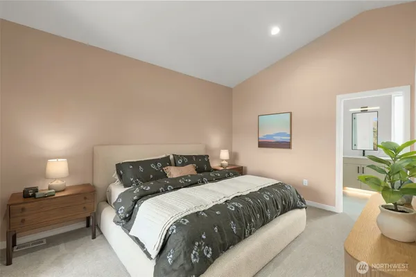 $1,399,000 | 16015 Southeast 31st Street, Bellevue, WA 98008