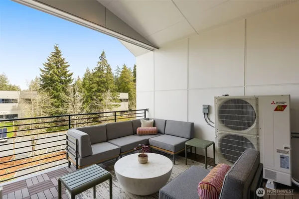 $1,399,000 | 16015 Southeast 31st Street, Bellevue, WA 98008