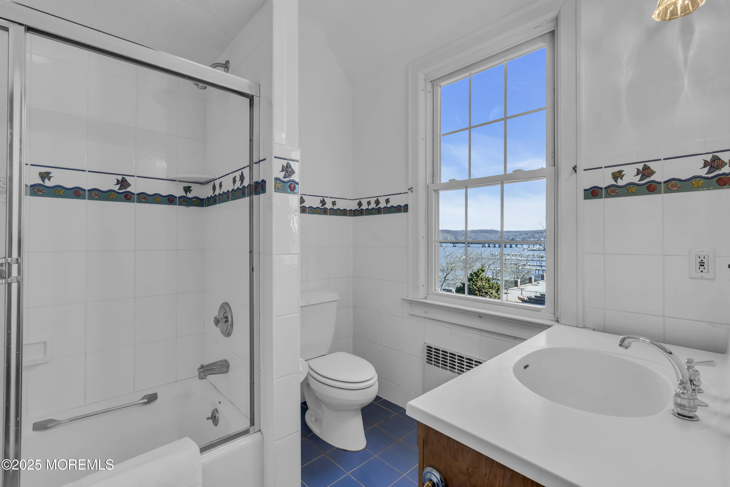 66 A West River Road Rumson, NJ 07760 - Photo 27 of 34 Full Bathroom in Third Bedroom