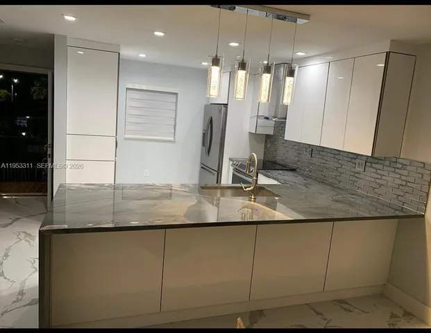 $310,000 | 1100 West 35th Street, Hialeah, FL 33012