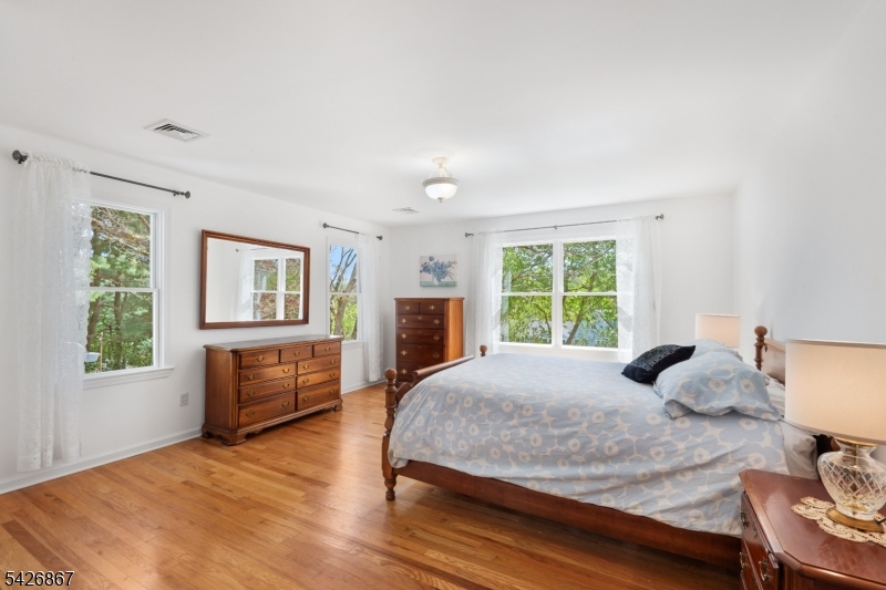 10 Babbitt Road Mendham, NJ 07945 - Photo 12 of 29