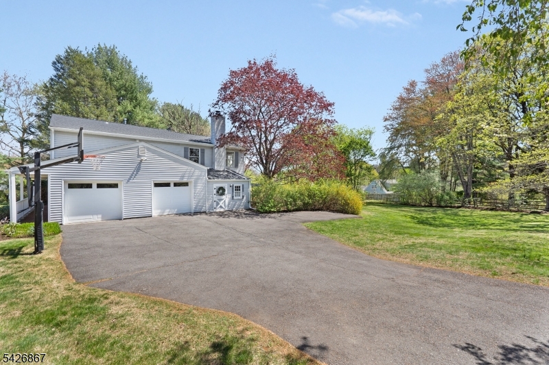 10 Babbitt Road Mendham, NJ 07945 - Photo 25 of 29