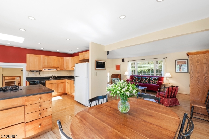10 Babbitt Road Mendham, NJ 07945 - Photo 6 of 29