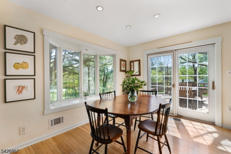10 Babbitt Road Mendham, NJ 07945 - Photo 9 of 29