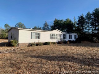 927 Posey Farm Road Raeford, NC 28376 - Photo 3 of 10 Gallery Image 3