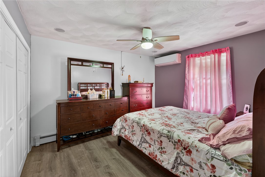 37 Mercy Street Providence, RI 02909 - Photo 13 of 17