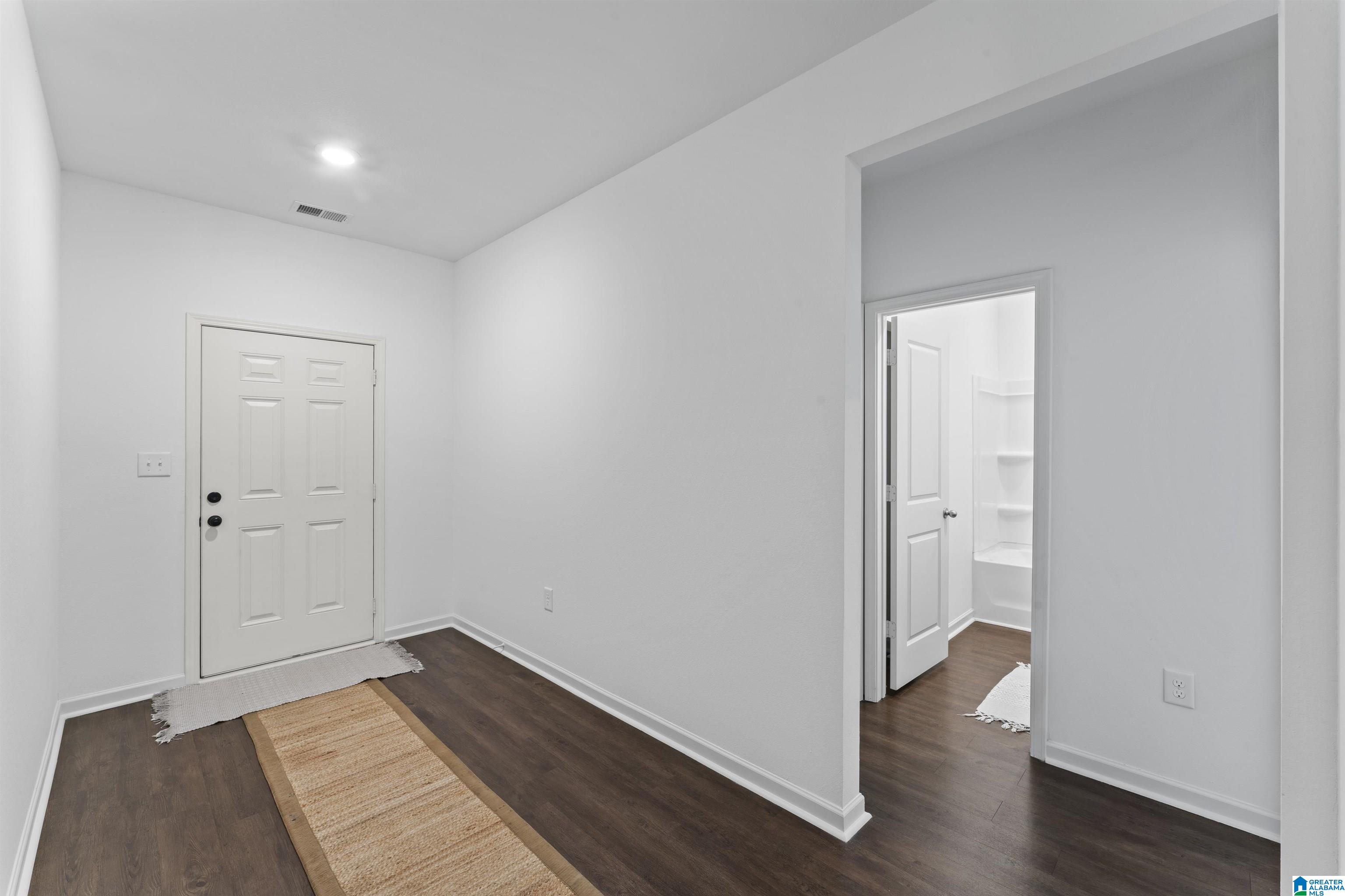 115 Clover Lane Springville, AL 35146 - Photo 5 of 30