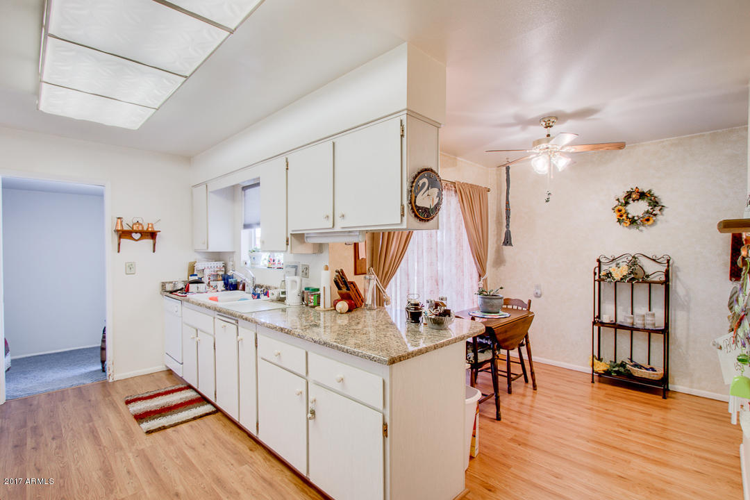 10825 West Hatcher Road Sun City, AZ 85351 - Photo 10 of 23 Kitchen