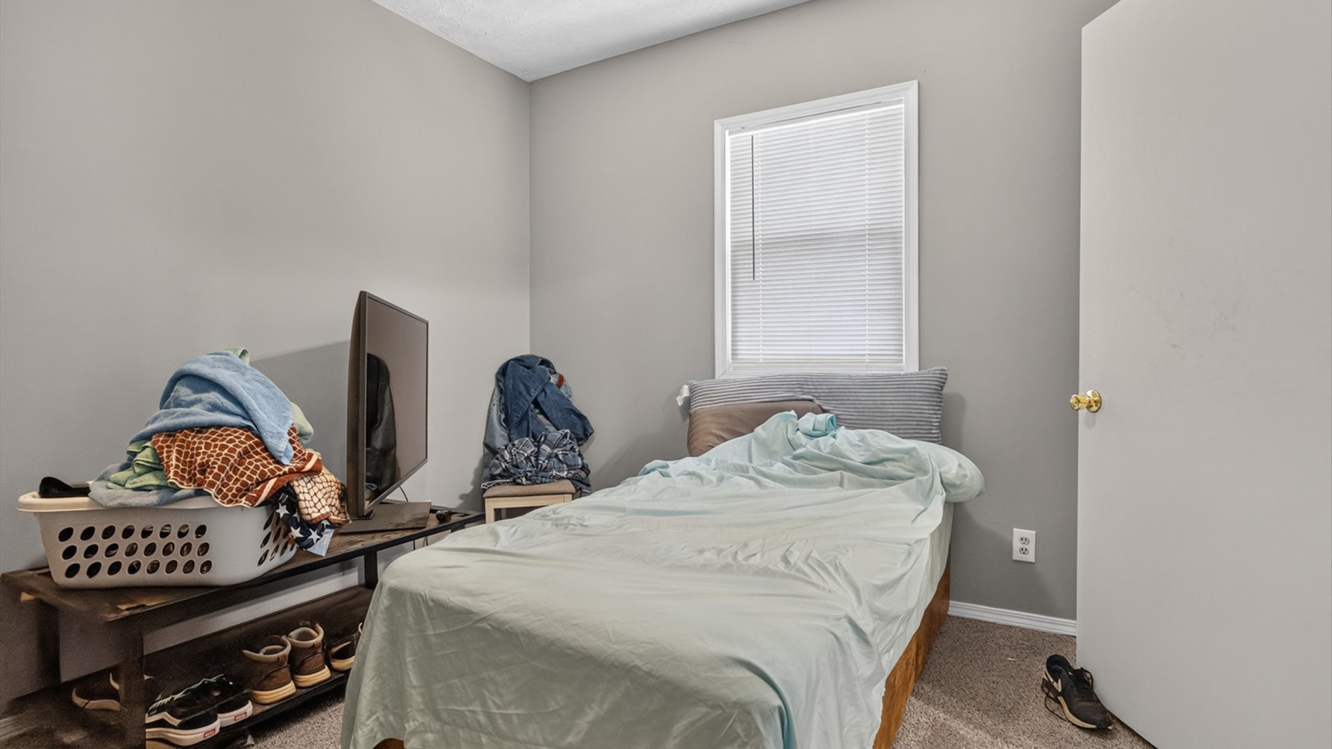 903 Low Street Bloomington, IL 61701 - Photo 14 of 44