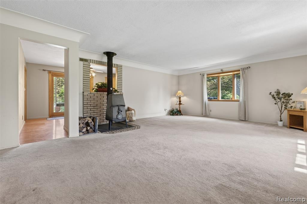 4675 Diehl Road Metamora, MI 48455 - Photo 6 of 66 Gallery Image 6