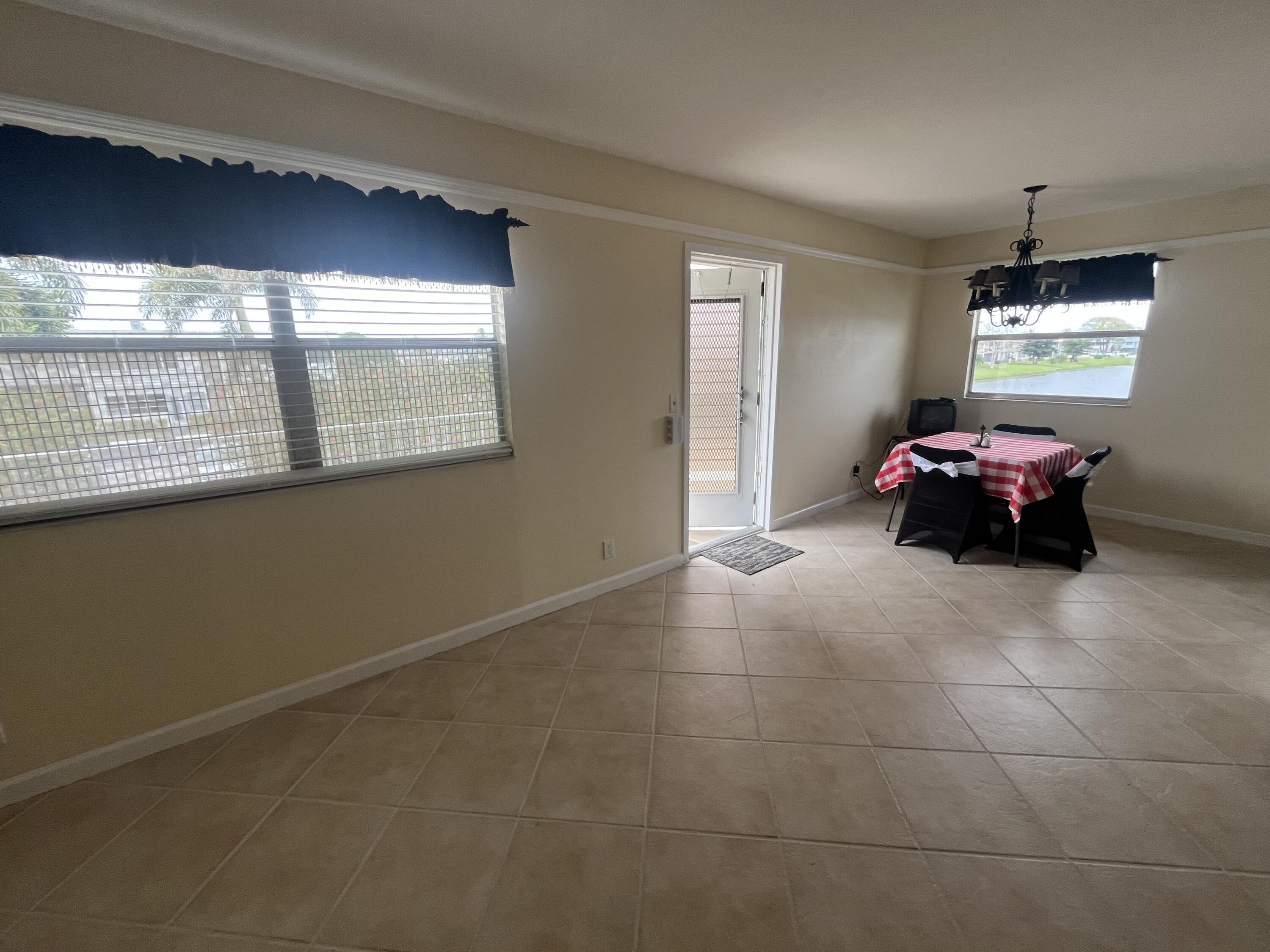 192 Monaco Way Delray Beach, FL 33446 - Photo 21 of 75 great room area