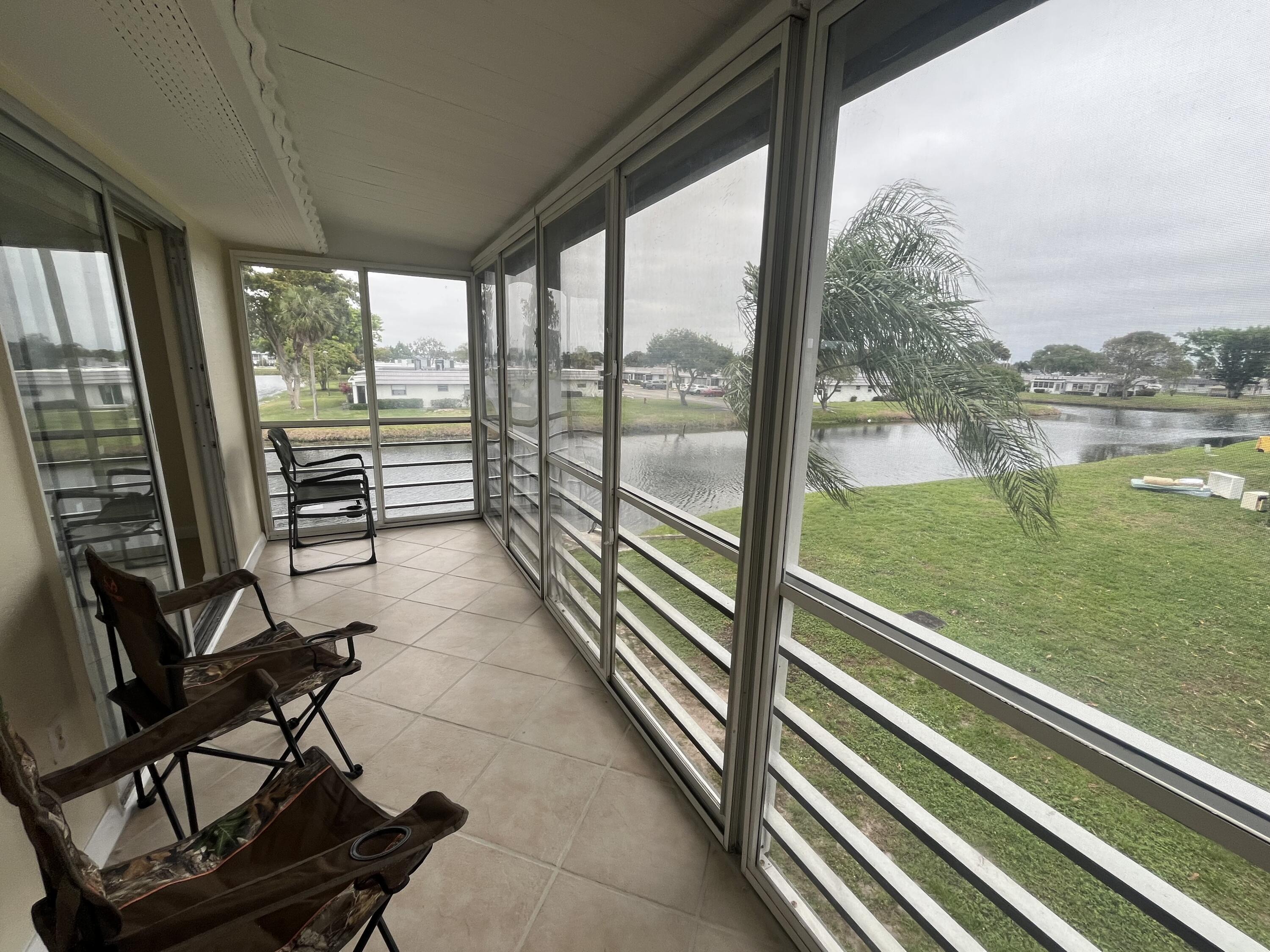 192 Monaco Way Delray Beach, FL 33446 - Photo 33 of 75 patio