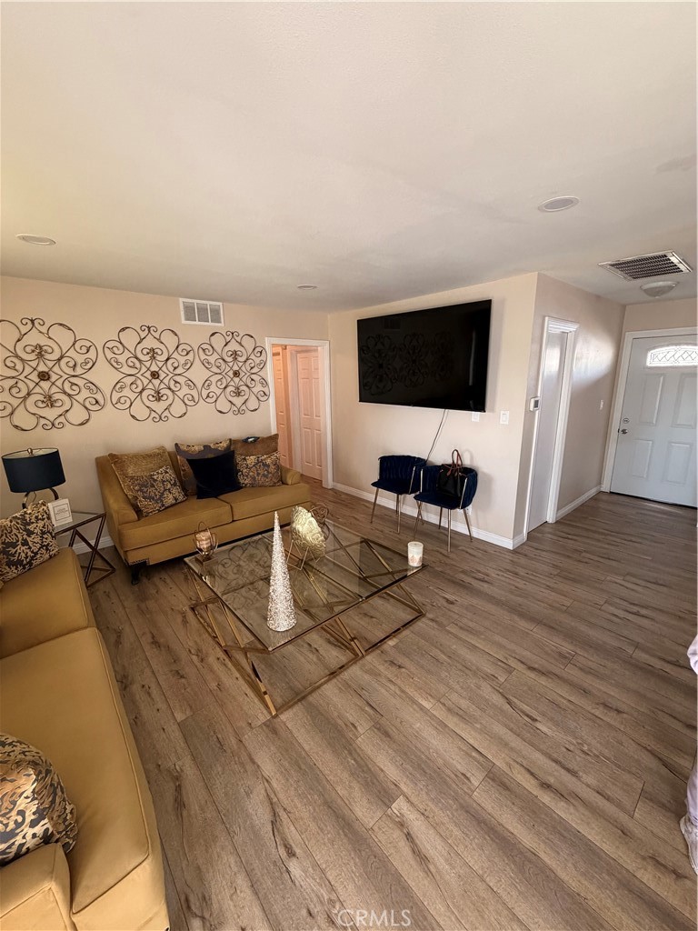 3900 San Mateo Avenue Riverside, CA 92504 - Photo 4 of 5