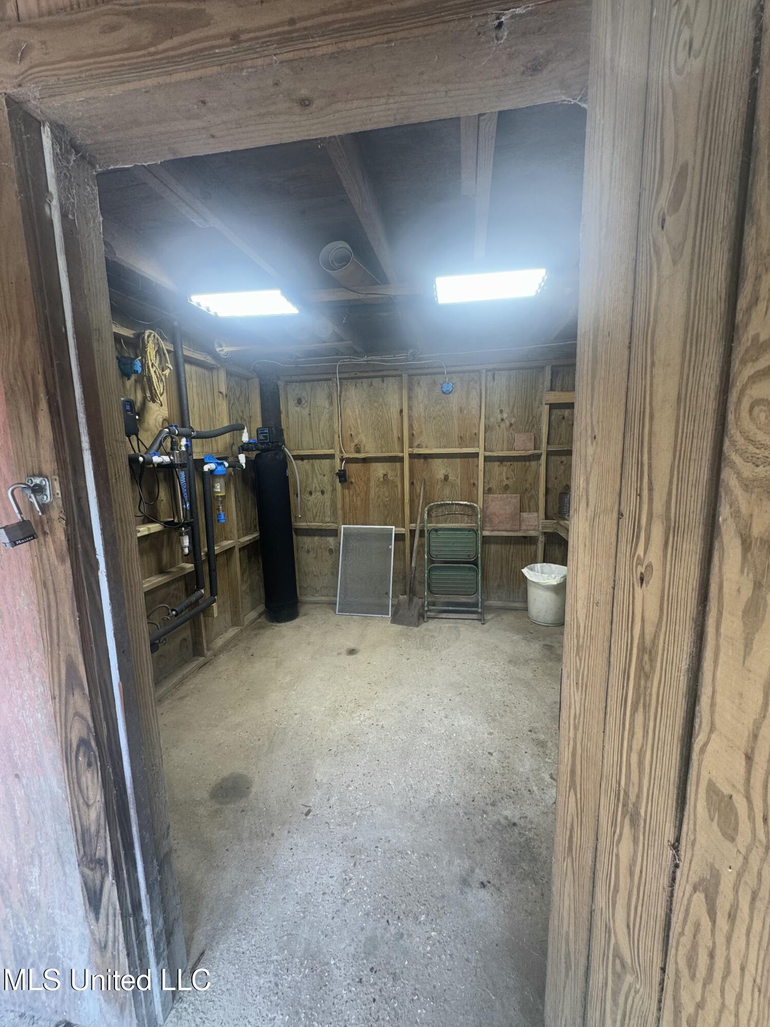 40 Oak Point Road Picayune, MS 39466 - Photo 22 of 32 tempImageY3bMWp