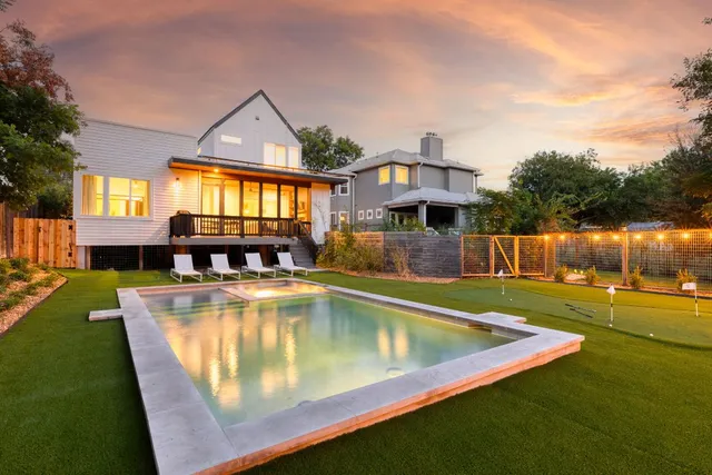 $1,850,000 | 1612 Clifford Avenue, Austin, TX 78702