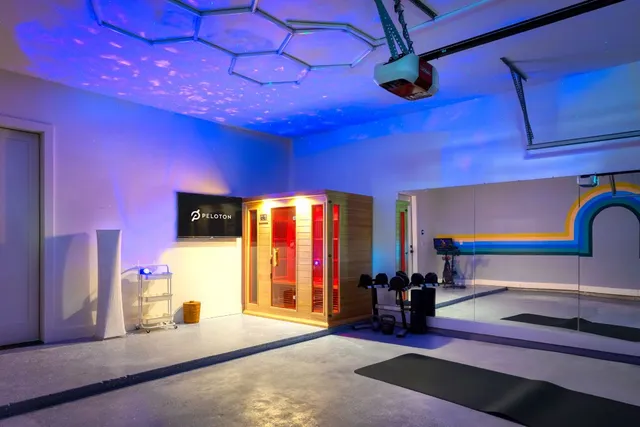 $1,850,000 | 1612 Clifford Avenue, Austin, TX 78702