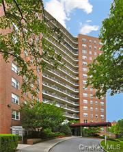 3777 Independence Avenue, Unit 7H Bronx, NY 10463 - Photo 25 of 26 a view of a building