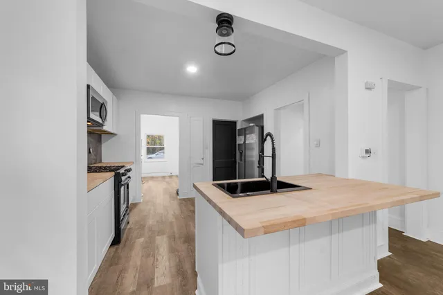 $499,000 | 29 Grant Street, Mount Holly, NJ 08060