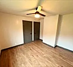 $249,900 | 1220 N Street Northeast, Brainerd, MN 56401