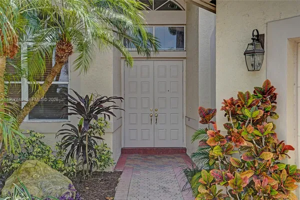 $4,500 | 10800 Haydn Drive, Boca Raton, FL 33498