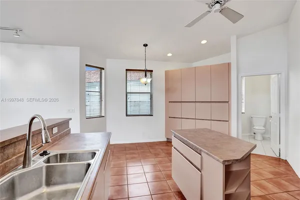 $4,500 | 10800 Haydn Drive, Boca Raton, FL 33498