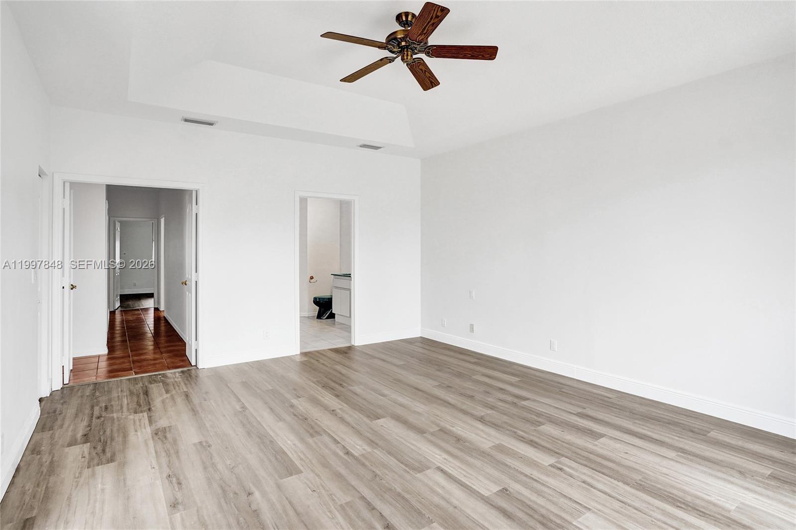 10800 Haydn Drive Boca Raton, FL 33498 - Photo 32 of 36