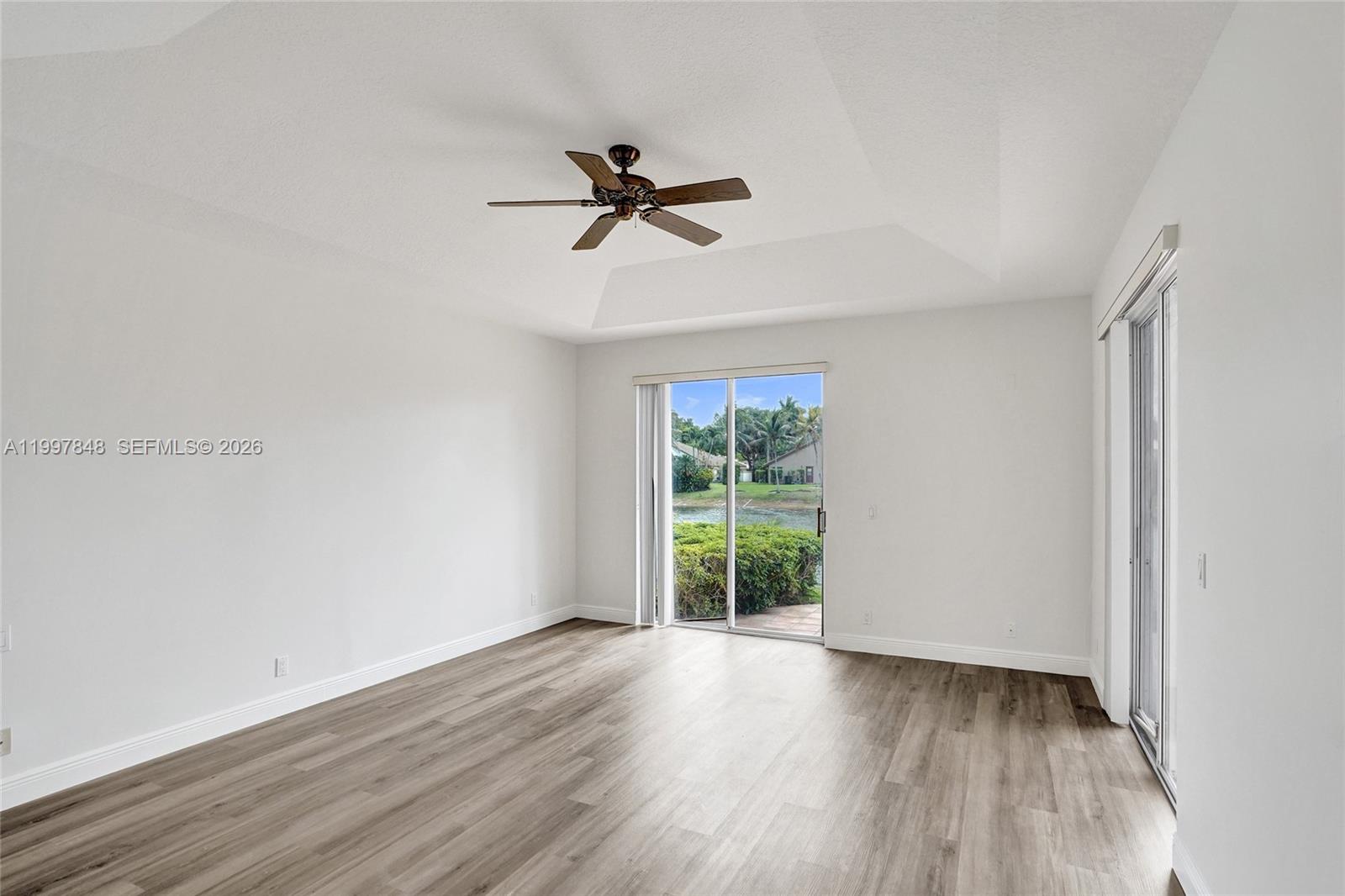 10800 Haydn Drive Boca Raton, FL 33498 - Photo 8 of 36