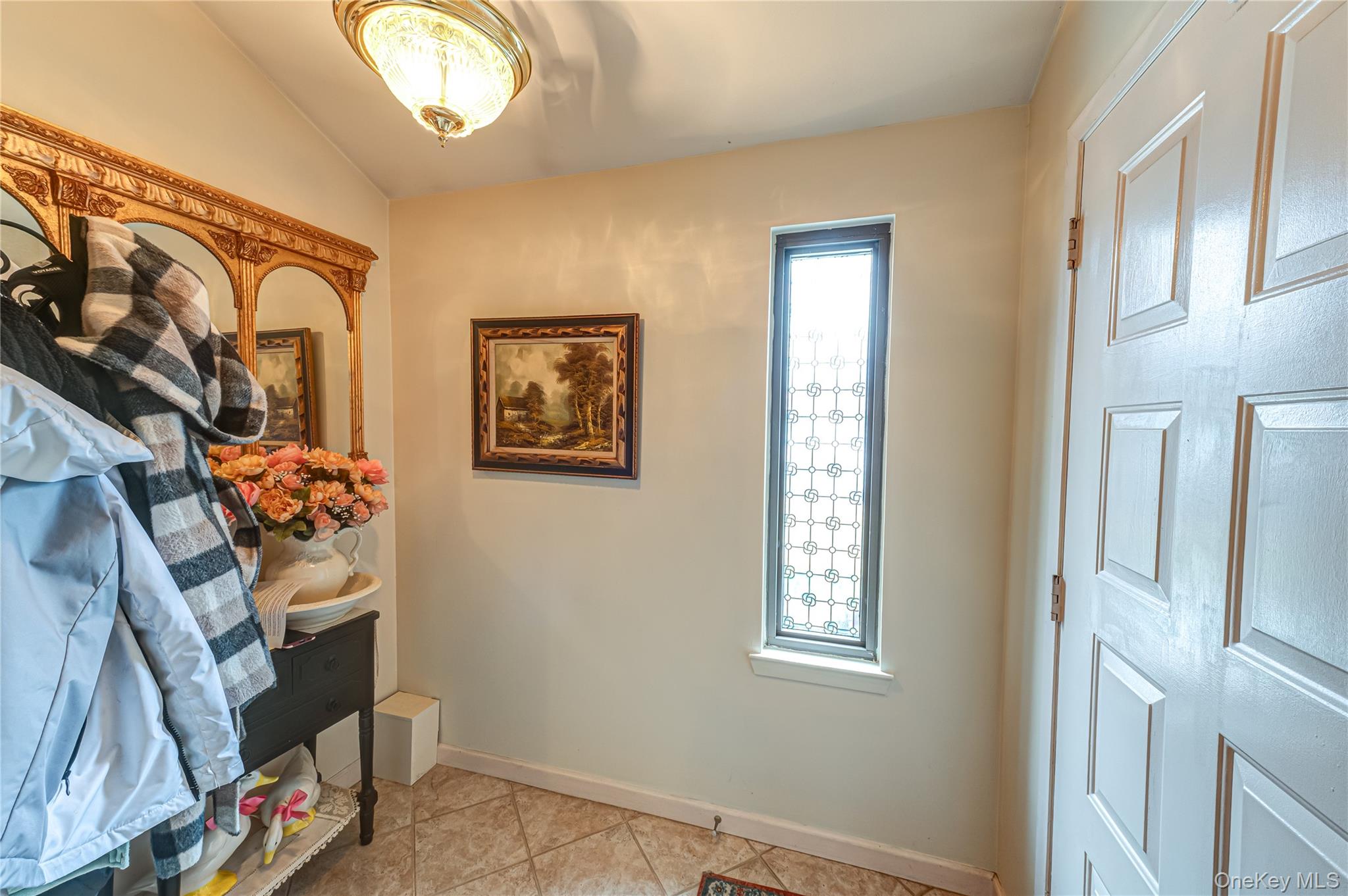 12 Blue Point Road East, Unit 12 Holtsville, NY 11742 - Photo 7 of 20 a view of a interior of the house