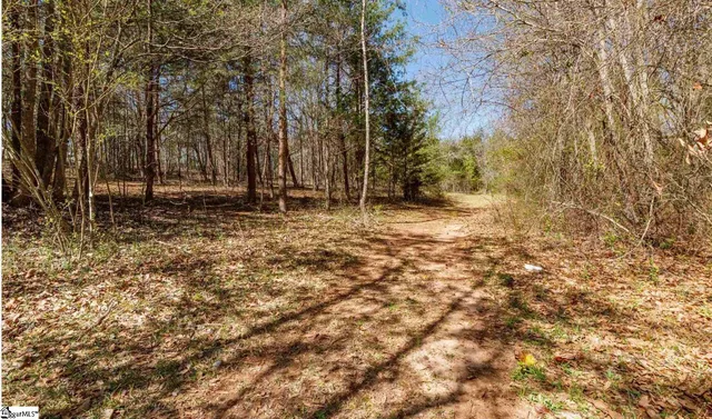 $299,999 | 430 Wilson Bridge Road, Simpsonville, SC 29680