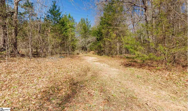 $299,999 | 430 Wilson Bridge Road, Simpsonville, SC 29680