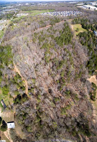 $299,999 | 430 Wilson Bridge Road, Simpsonville, SC 29680