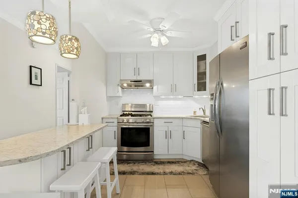 $448,000 | 2000 Linwood Avenue, Unit 17X, Fort Lee, NJ 07024