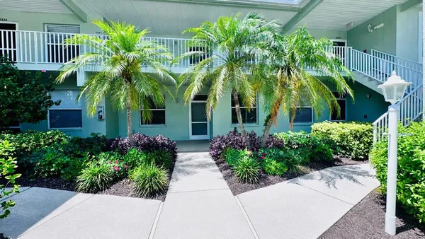 $5,000 | 4640 Tower Hill Lane, Unit 2315, Sarasota, FL 34238