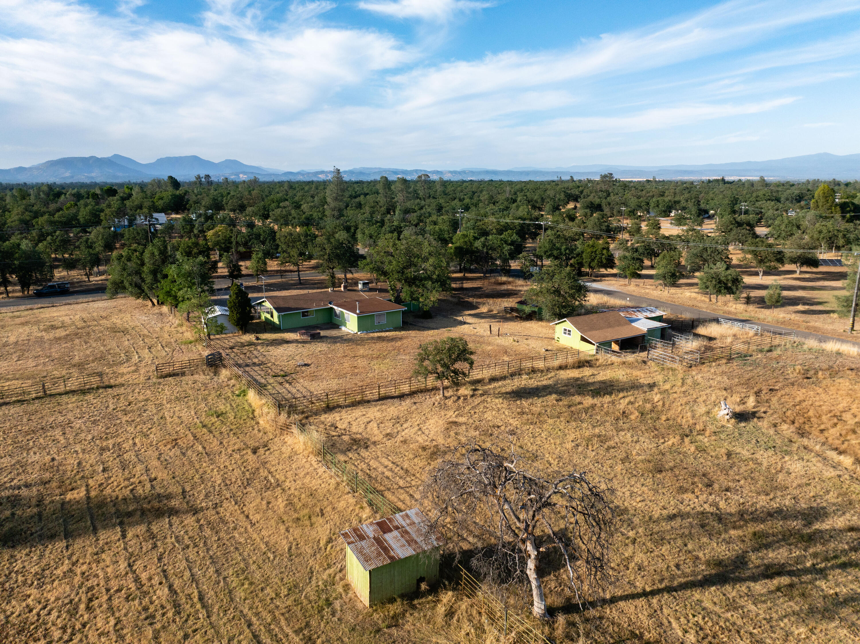 21241 Boyle Road Redding, CA 96003 - Photo 49 of 61 fenced acreage