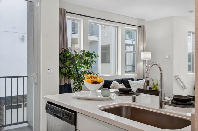 $334,990 | 442 Crate Avenue, Sacramento, CA 95818