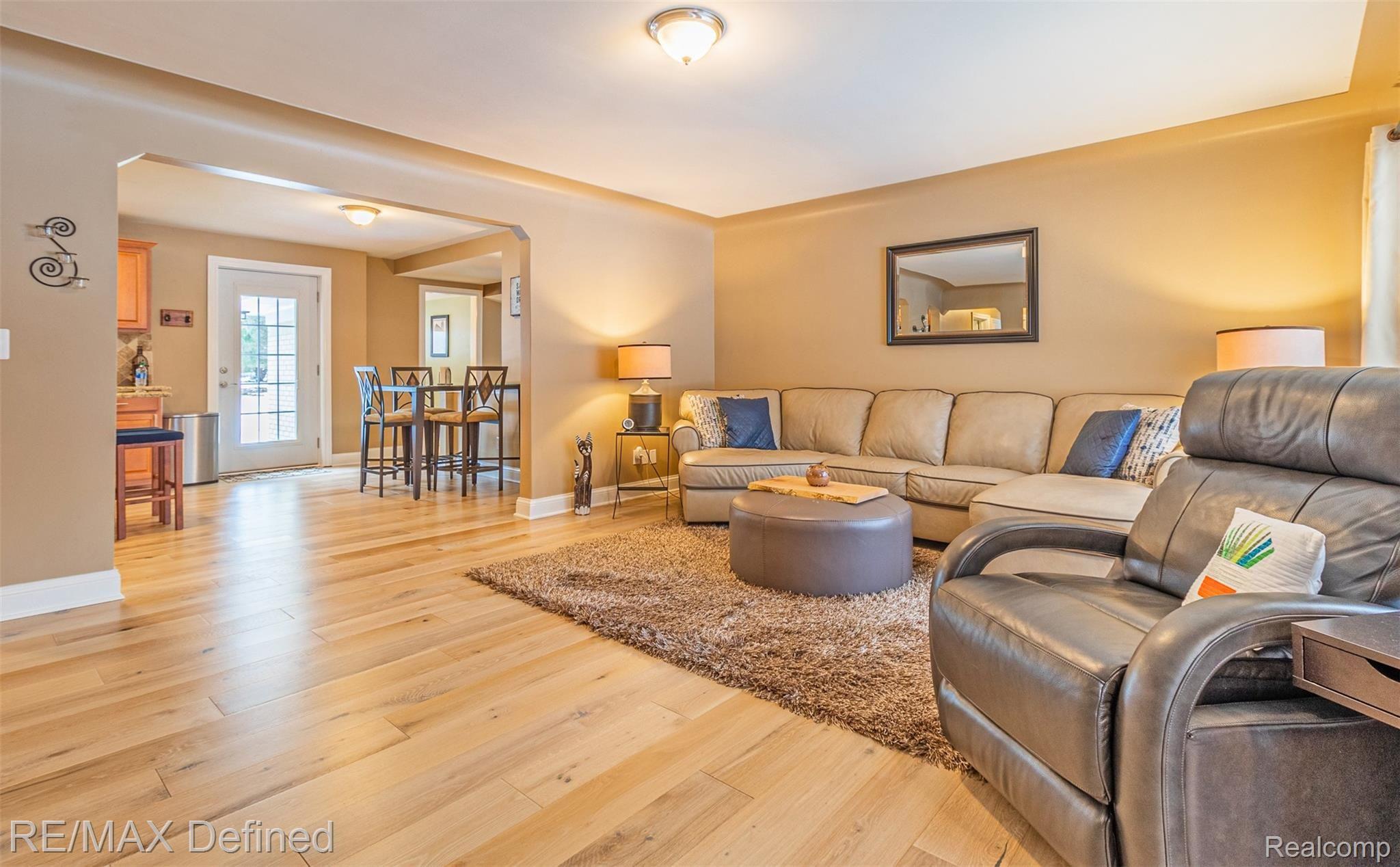 366 Wimpole Drive Rochester, MI 48309 - Photo 13 of 46 366 Whimpole-11.jpg