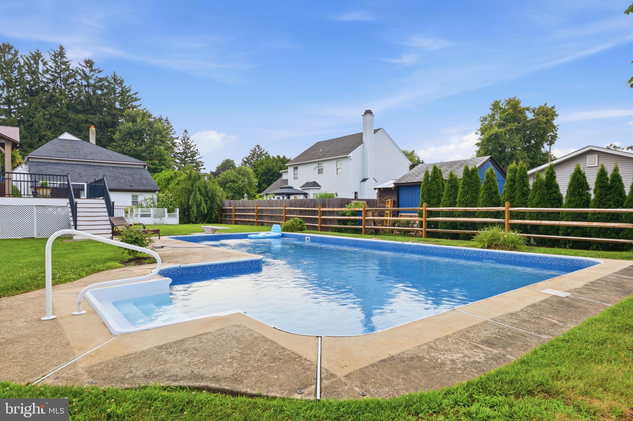 206 New Road Horsham, PA 19044 - Photo 10 of 34