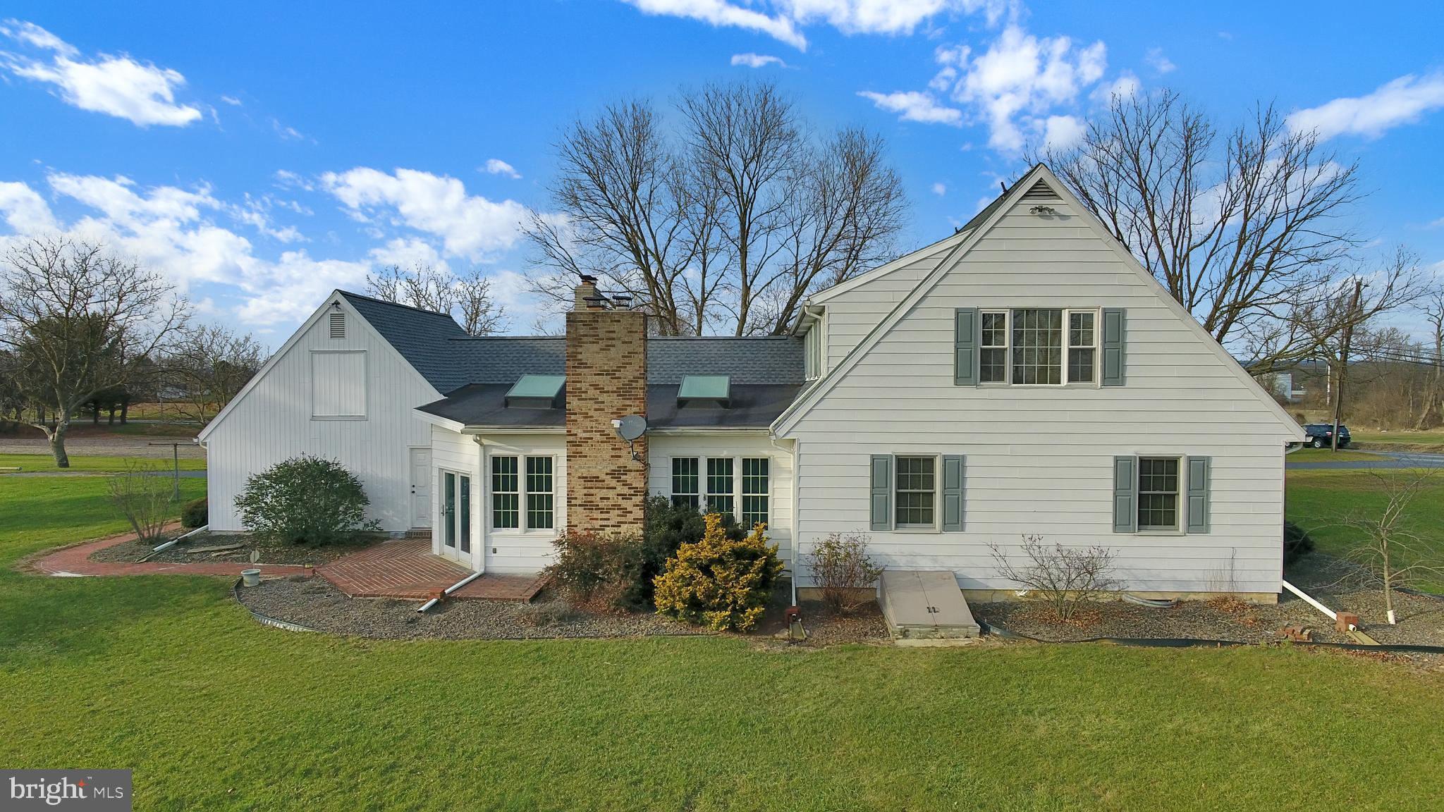 137 State Road Mechanicsburg, PA 17050 - Photo 3 of 39 Gallery Image 3
