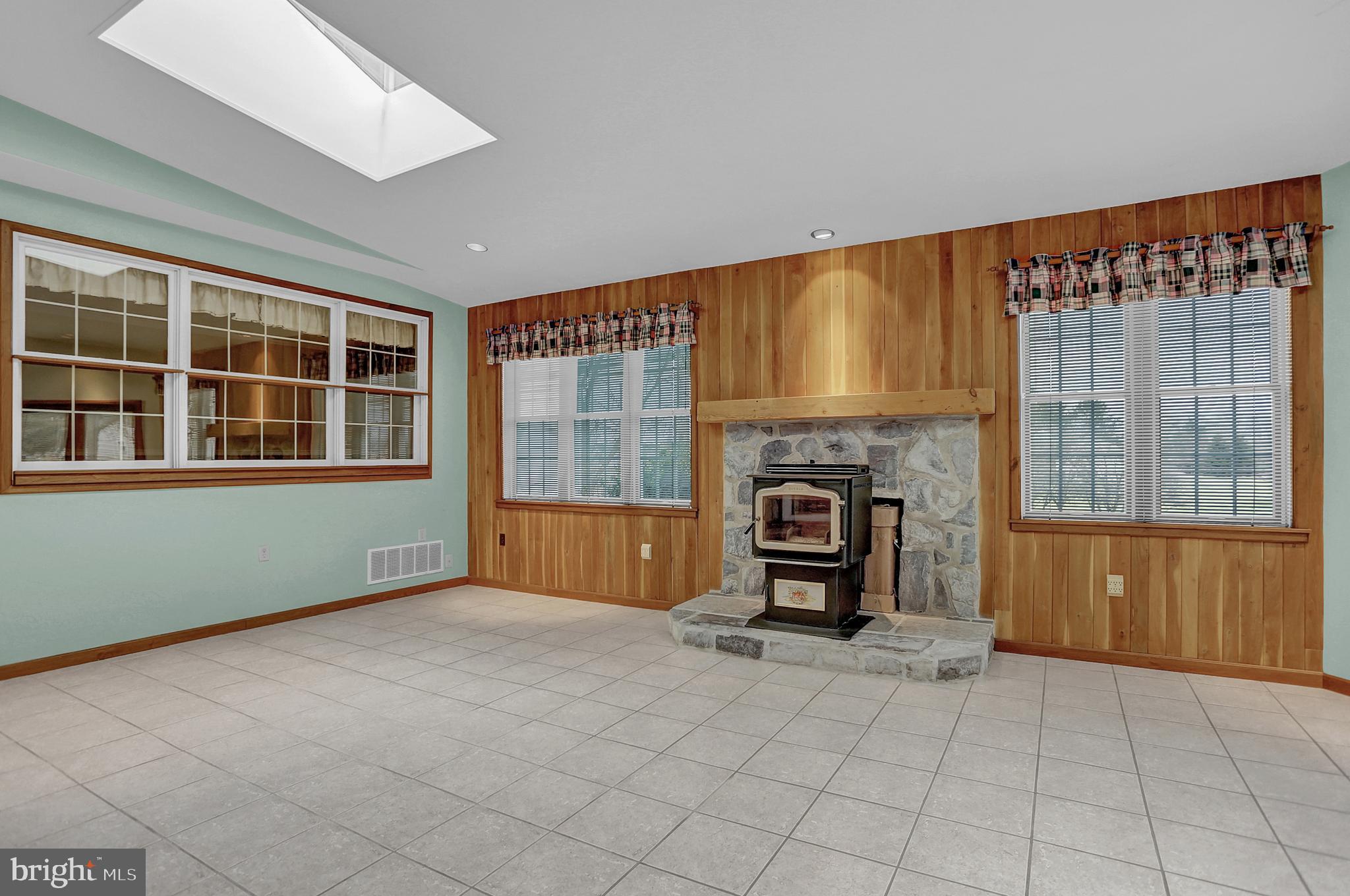 137 State Road Mechanicsburg, PA 17050 - Photo 23 of 39 Gallery Image 23