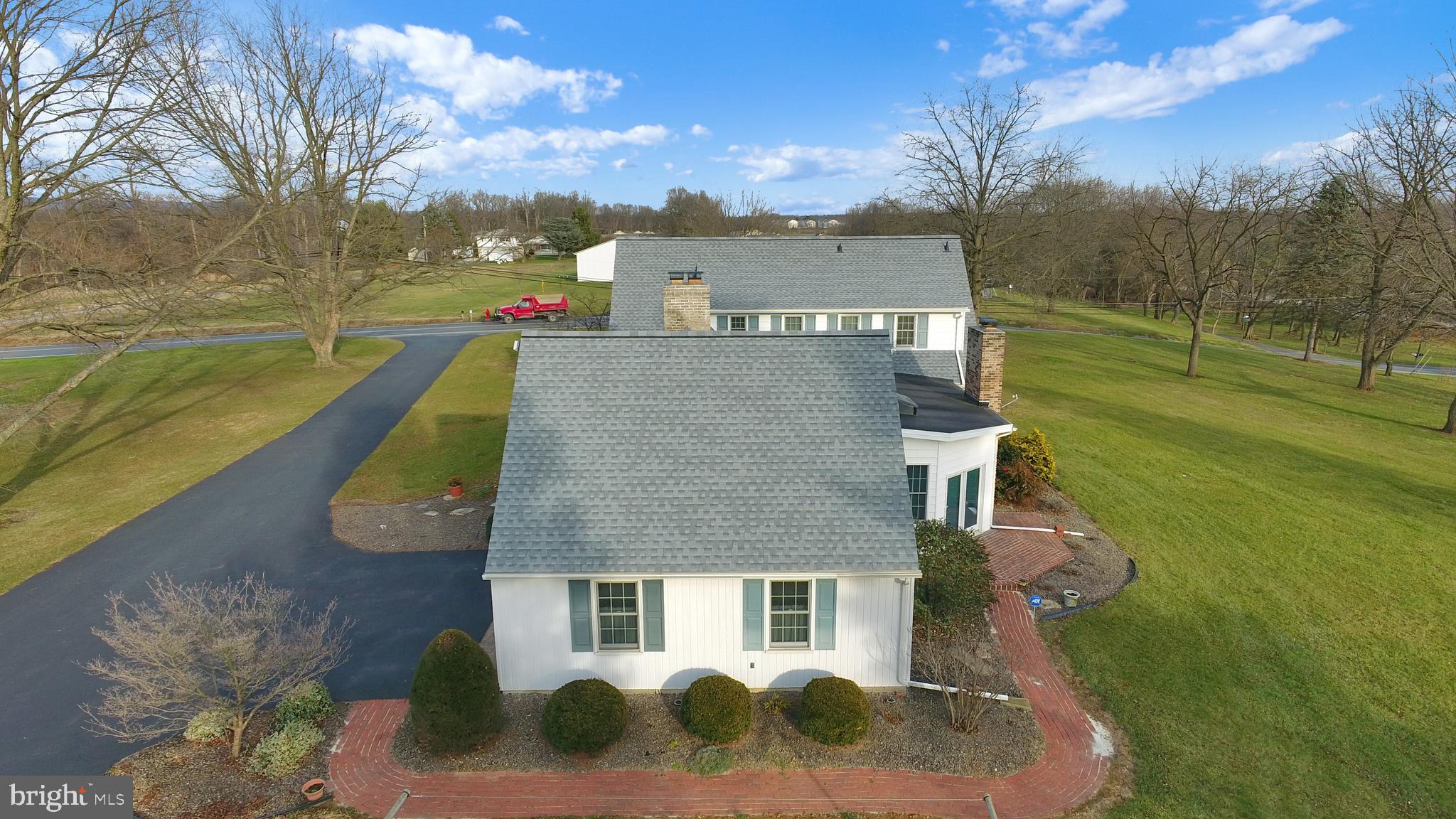 137 State Road Mechanicsburg, PA 17050 - Photo 7 of 39 Gallery Image 7
