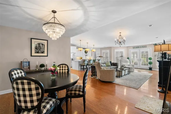 $1,700,000 | 2104 North Ballas Road, St. Louis, MO 63131