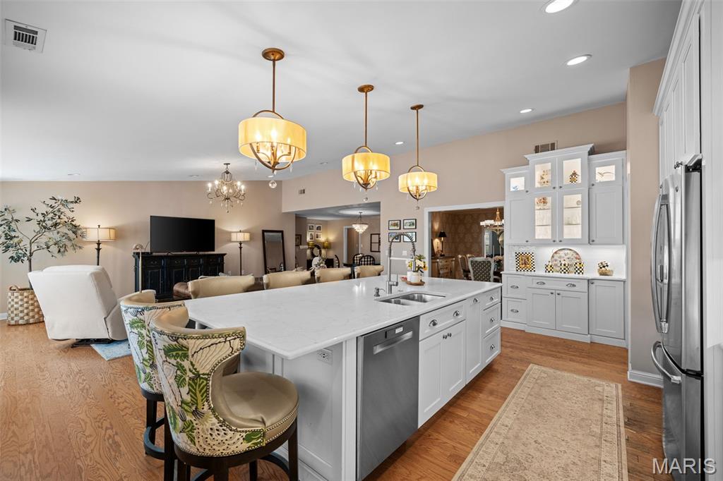 2104 North Ballas Road St. Louis, MO 63131 - Photo 16 of 71