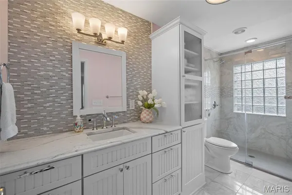 $1,700,000 | 2104 North Ballas Road, St. Louis, MO 63131