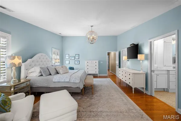 $1,700,000 | 2104 North Ballas Road, St. Louis, MO 63131