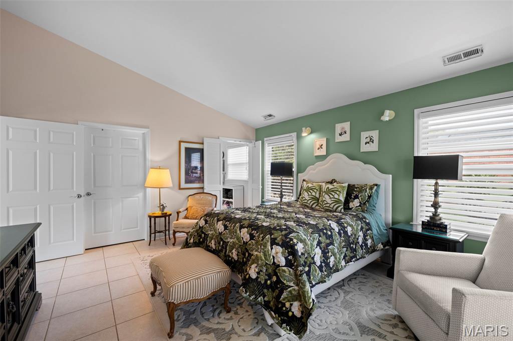 2104 North Ballas Road St. Louis, MO 63131 - Photo 53 of 71