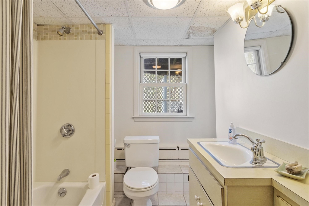 103 Brooks Station Road Princeton, MA 01541 - Photo 36 of 42