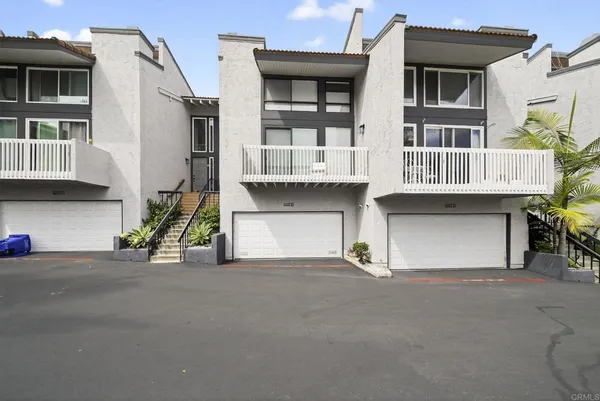$1,075,000 | 2415 La Costa Avenue, Unit E, Carlsbad, CA 92009